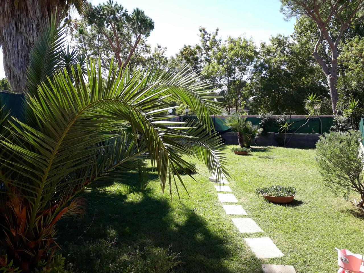 Bed and Breakfast A57 à Casal Palocco Extérieur photo